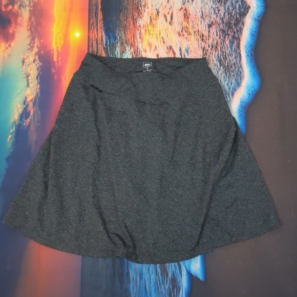 Rei skirt size small - Picture 1 of 4